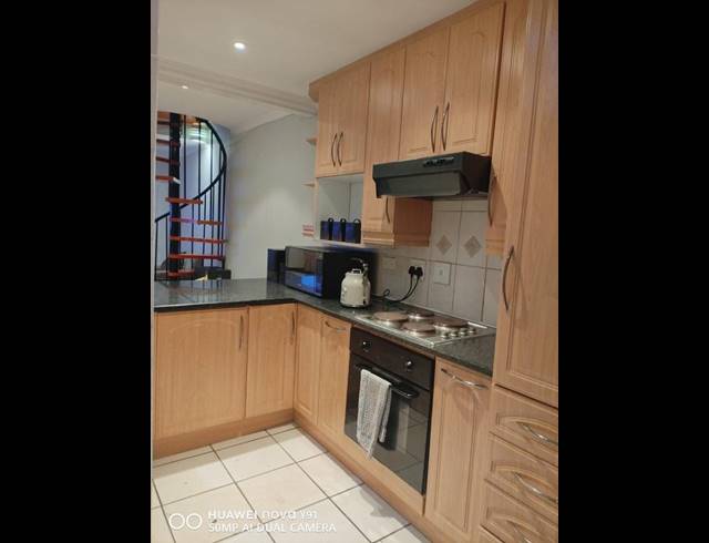 3 BEDROOM TOWNHOUSE FOR SALE IN ALLEN'S NEK